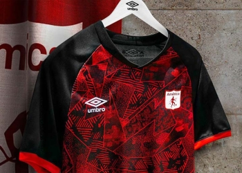 Detalles de la nueva camiseta de América de Cali