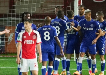 Everton, hoy sin James y Yerry, logró su cuarto triunfo consecutivo