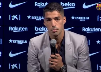 Luis Suárez se fue llorando del Barcelona