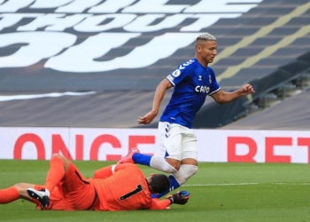 Jhon Córdoba, ¿alternativa para Richarlison en Everton?