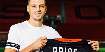 ¿Con quién competirá Santiago Arias por la titular en Bayer Leverkusen?