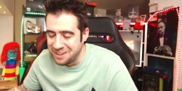 Auronplay y su reacción ante el 'fail' del alcalde de Caldas