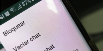 ¿Cómo bloquear a un contacto de WhatsApp?