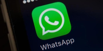 Cómo ver quién no te tiene entre sus contactos en WhatsApp