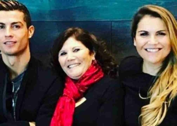 Familia de Cristiano Ronaldo cree que el coronavirus es un «fraude»