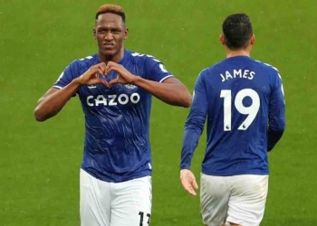 Yerry Mina y su felicidad por compartir con James Rodríguez en Everton