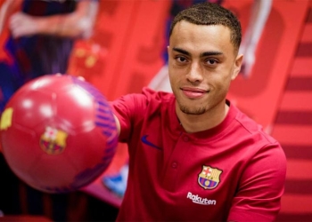 ¿Quién es Sergiño Dest, el nuevo jugador del Barcelona?
