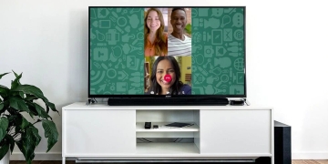 ¿Puedes transmitir una videollamada de WhatsApp en tu televisor?