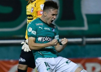 Agustín Palavecino y el mensaje que le dejó un crack de la Premier League en Instagram