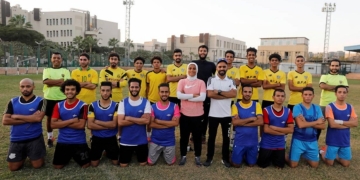 Faiza Heidar, primera mujer en dirigir un equipo masculino en Egipto