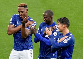 Premier League: Alan Shearer incluye a James Rodríguez y Yerry Mina en Equipo de la Semana