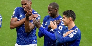 Premier League: Alan Shearer incluye a James Rodríguez y Yerry Mina en Equipo de la Semana