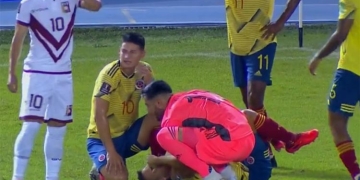 Selección Colombia: ¡Qué dolor! La lesión que sacó a Santiago Arias