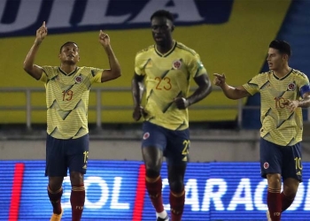 Formación titular de la Selección Colombia contra Chile