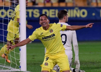 ¿Competencia para Junior por Carlos Bacca?