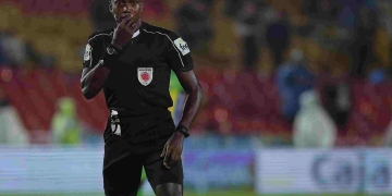 Jhon Hinestroza y las 13 tarjetas en el Pasto vs. Santa Fe