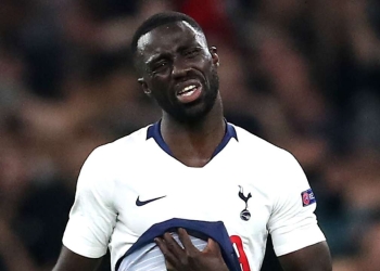Medios internacionales apuntan a una venta de Davinson Sánchez
