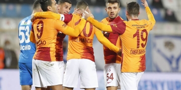 Varios contagios por COVID-19 en el Galatasaray de Falcao García