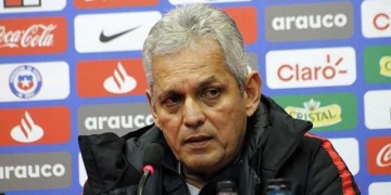 Reinaldo Rueda seguirá al frente de la Selección de Chile