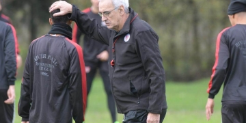 Jorge Fossati, un nombre que se abre paso en Nacional