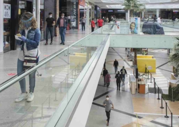 Tercer Día sin IVA: Horarios extendidos en Bogotá