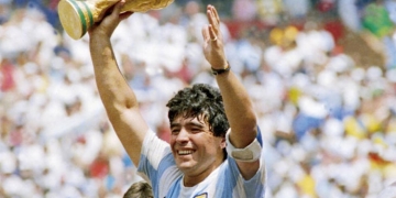 Por esto Diego Maradona es leyenda mundial. ¡Todos los títulos que ganó!