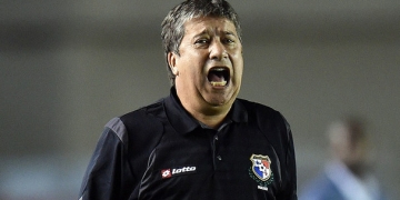 'Bolillo Gómez': "Ecuador iba en Mercedes, Colombia en Renault 4"