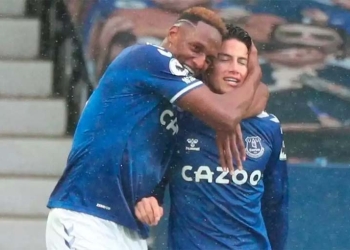 No compramos a James para defender