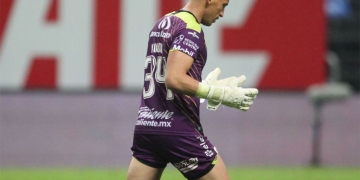 Nicolás Vikonis celebró con un ritual la clasificación del Puebla