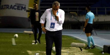 Deportes Tolima confirma qué pasará con el técnico Hernán Torres