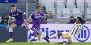 Cuadrado vio la tarjeta roja después de una falta terrible