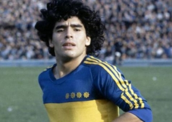 Boca Juniors cambiaría su escudo por Diego Maradona
