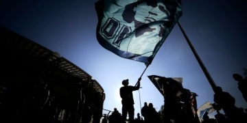 Ídolos del fútbol que nos dejaron para siempre en el 2020