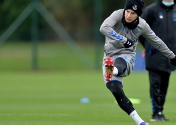 Siguen las críticas para James Rodríguez con Everton: "Tiene frio"