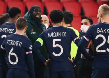 Escándalo en el PSG - Instambul en la Champions por racismo