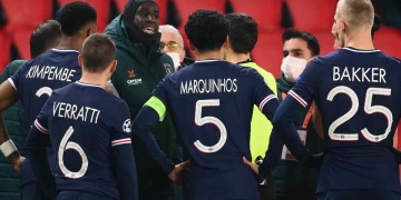 Escándalo en el PSG - Instambul en la Champions por racismo