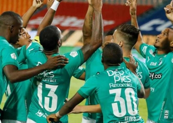 Formación titular del Deportivo Cali vs. Vélez en Sudamericana