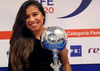 ¡Destacado reconocimiento para Leicy Santos en España!