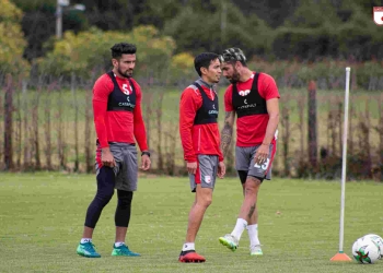 Santa Fe podrá contar con toda su nómina en la final de la Liga BetPlay: Ningún caso positivo