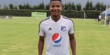 Se llama Beckham, llega de Aston Villa y firmó con Millonarios