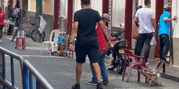 Una visita especial del DT de América de Cali antes de la final de la Liga BetPlay