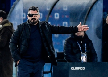 La delicada enfermedad del DT de David Ospina en Napoli