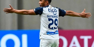 Teo Gutiérrez y un deseo para su futuro: "Piloteo el avión para volver a River Plate"