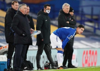 Así le fue a James Rodríguez en su regreso con el Everton