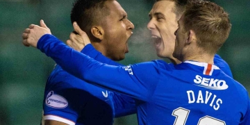 Con gol de Morelos, Rangers se acerca cada vez más al título en Escocia