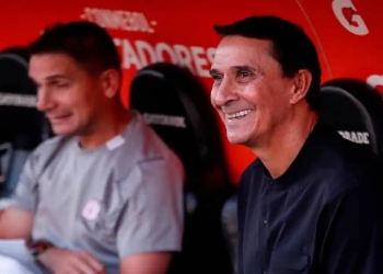 Guimarães aplaude la elección de Reinaldo Rueda en la Selección