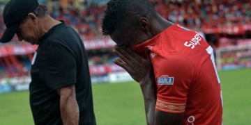 Héctor Quiñones y los jugadores que no están de acuerdo con su salida