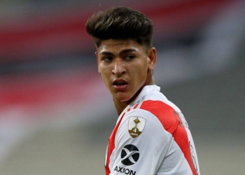 ¡Carrascal por fin lució con River y... no transmitieron el partido! Hay memes para el colombiano