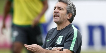 Juan Manuel Lillo podría ser el reemplazo de Reinaldo Rueda en Chile