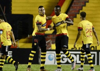 Oficial: Desde Ecuador llegará el nuevo delantero de Atlético Nacional